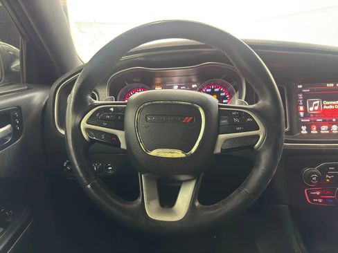 Used 2015 Dodge Charger SXT w/ Plus Group image 18