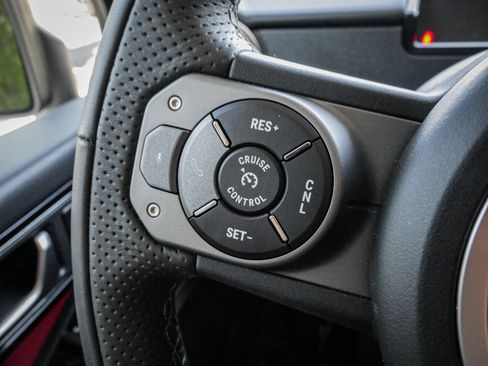 Used 2025 INEOS Grenadier Station Wagon AWD/4WD image 19