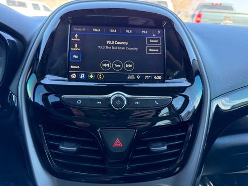 Used 2022 Chevrolet Spark LT image 32