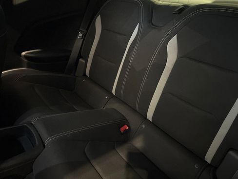 Certified 2023 Chevrolet Camaro LT w/ Technology Package image 12