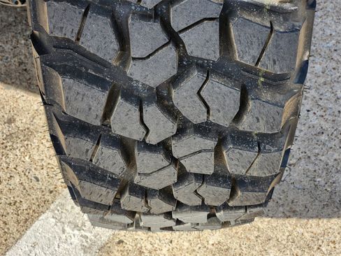 New 2026 Jeep Gladiator Sport image 11