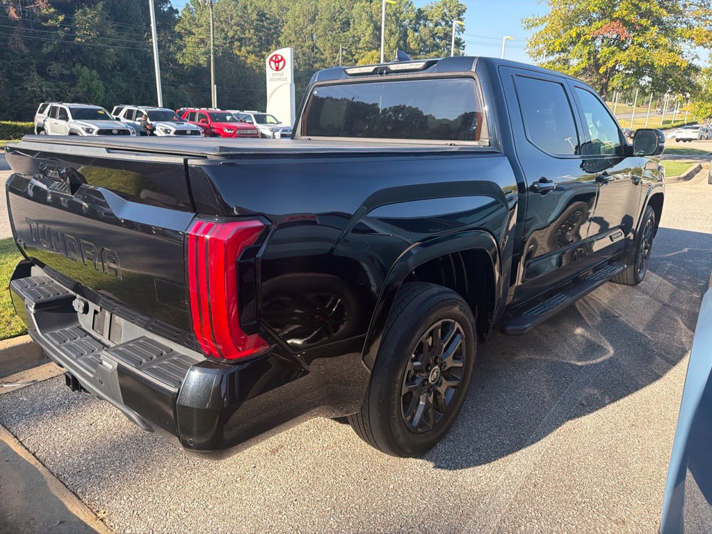 Used 2024 Toyota Tundra Platinum AWD/4WD image 3