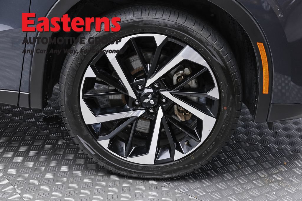 Used 2024 Mitsubishi Outlander SE AWD/4WD image 32