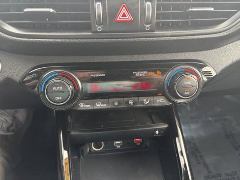 Used 2022 Kia Forte GT w/ GT2 Package image 27