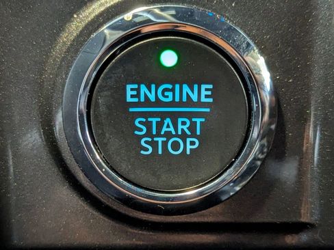 Certified 2023 Ford F150 XLT w/ Equipment Group 302A High image 31