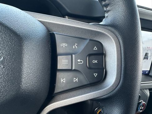 Certified 2024 Ford Bronco Badlands image 19