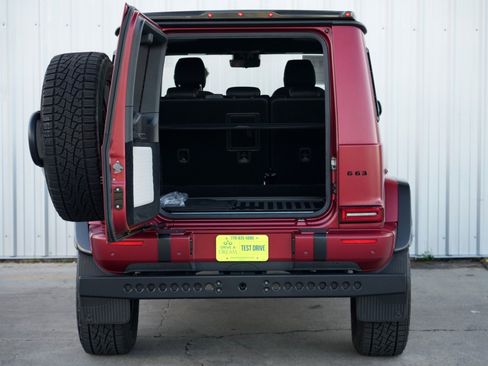 Used 2022 Mercedes-Benz G 63 AMG Squared image 10