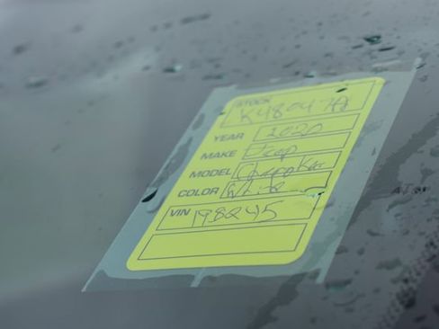 Used 2020 Jeep Grand Cherokee Overland AWD/4WD image 14