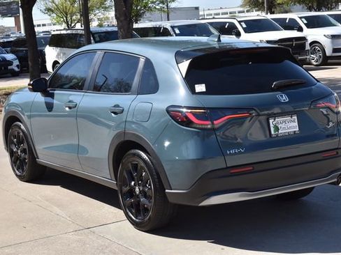 Used 2024 Honda HR-V Sport image 10