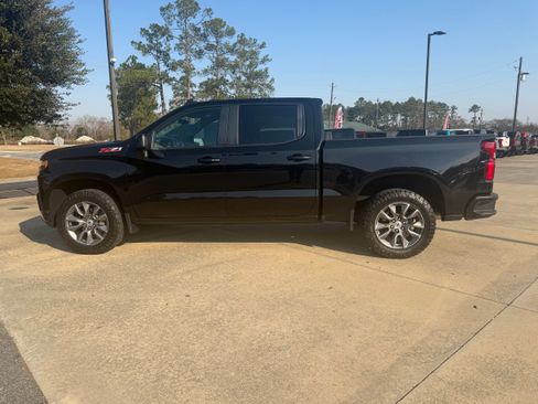 Used 2021 Chevrolet Silverado 1500 RST image 8