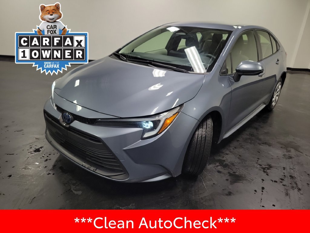 Used 2024 Toyota Corolla LE FWD image 4