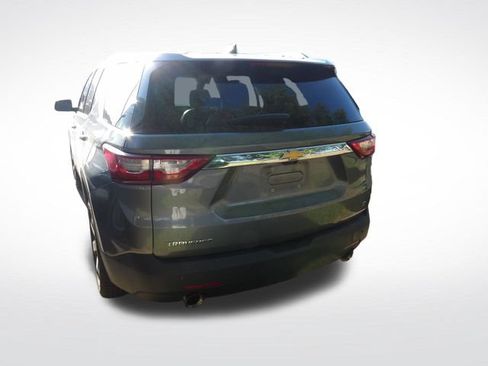 Used 2018 Chevrolet Traverse LT FWD image 12