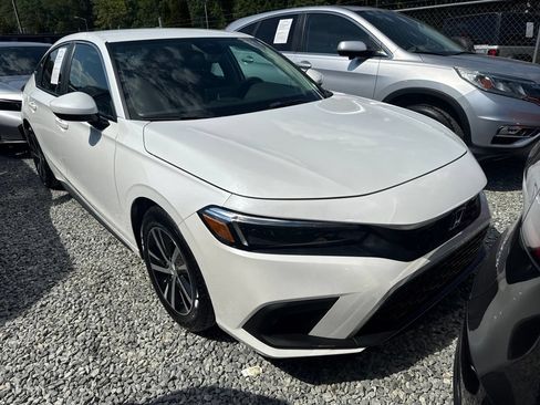 Used 2024 Honda Civic LX image 2