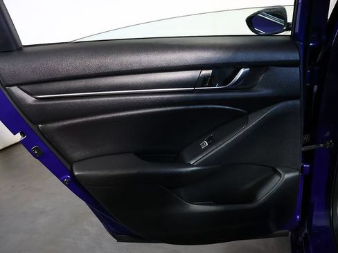 Used 2019 Honda Accord Sport image 23