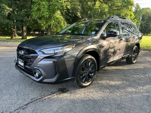 Certified 2024 Subaru Outback Onyx Edition XT AWD/4WD image 4
