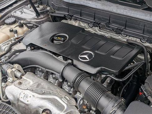 Certified 2022 Mercedes-Benz GLB 250 4MATIC image 23