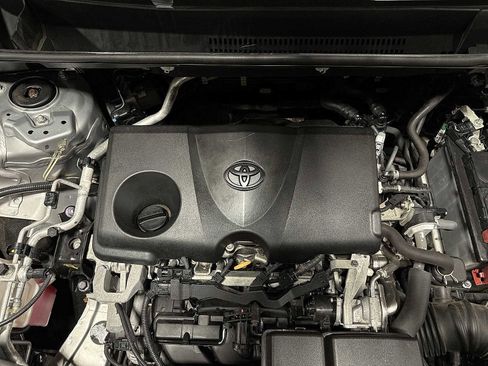 Certified 2019 Toyota RAV4 LE image 12