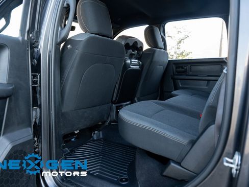 Used 2021 RAM 3500 Tradesman image 38