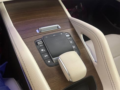 Certified 2021 Mercedes-Benz GLE 350 4MATIC image 32