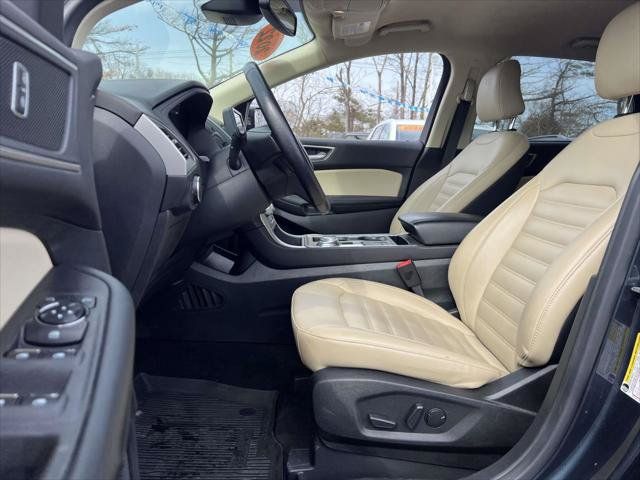 Used 2022 Ford Edge SEL w/ Convenience Package AWD/4WD image 11