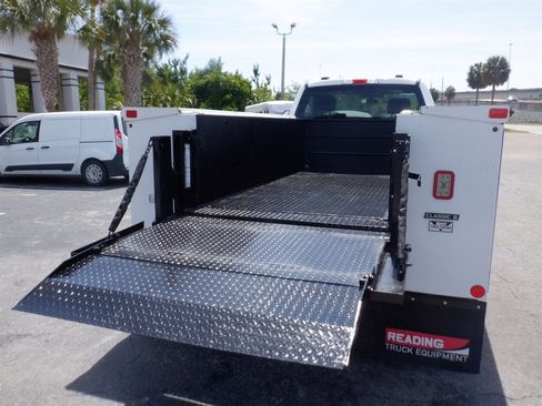 Used 2020 Ford F350 XL w/ Power Equipment Group AWD/4WD image 7