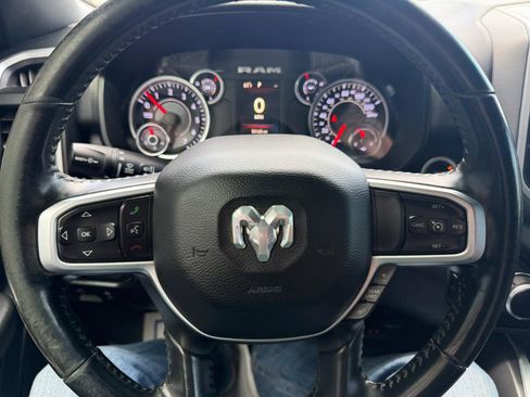 Used 2019 RAM 1500 Big Horn AWD/4WD image 15