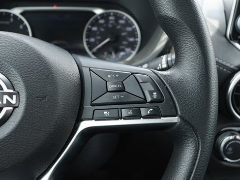 Used 2024 Nissan Sentra SV FWD image 14