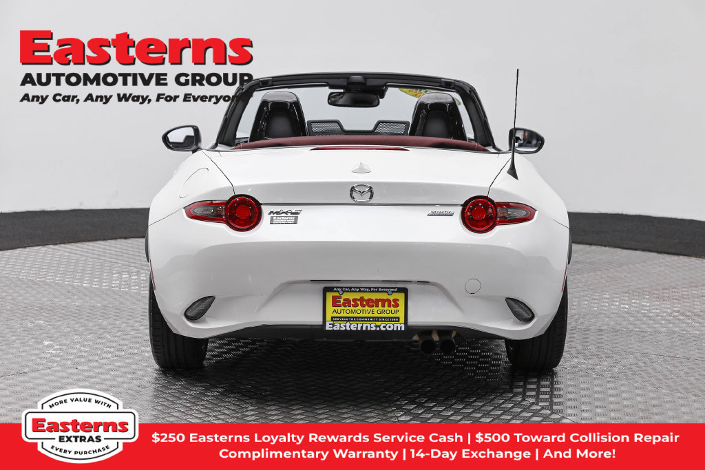 Used 2018 MAZDA MX-5 Miata Grand Touring RWD image 7