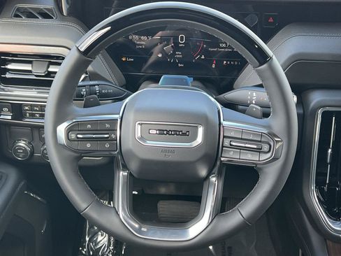 New 2026 GMC Yukon XL Denali w/ Denali Reserve Package RWD image 12