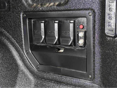Used 2024 Chevrolet Silverado EV RST AWD/4WD image 28