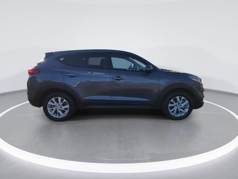 Used 2019 Hyundai Tucson SE image 9