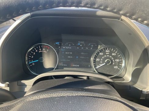 Used 2018 Ford F150 Lariat w/ Equipment Group 502A Luxury image 14