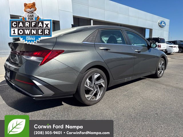 Used 2025 Hyundai Elantra SEL FWD image 6
