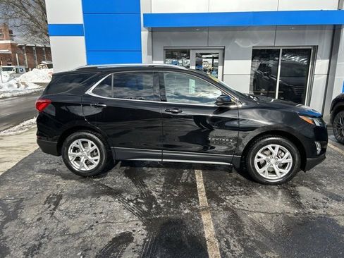 Used 2019 Chevrolet Equinox LT image 3