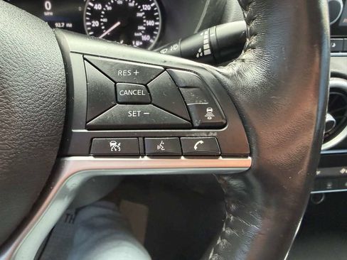 Used 2020 Nissan Sentra SV image 26