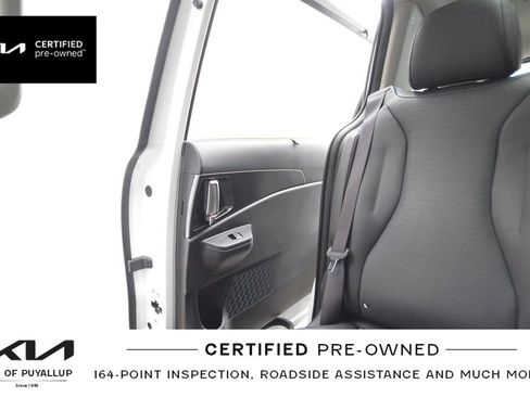 Used 2025 Kia Carnival SX Prestige image 14