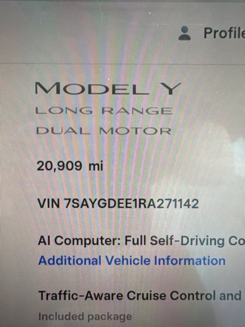 Used 2024 Tesla Model Y Long Range AWD/4WD image 2