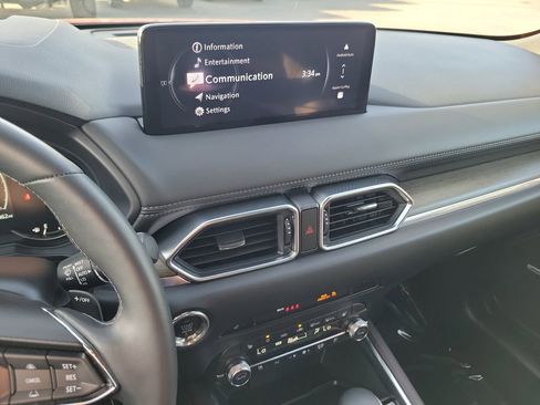 Certified 2025 MAZDA CX-5 Signature image 8