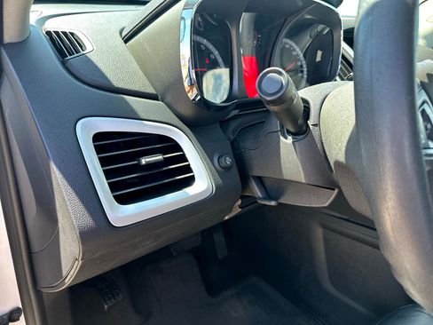 Used 2017 GMC Terrain SLE image 39