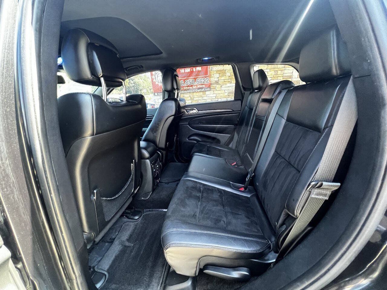 Used 2015 Jeep Grand Cherokee Altitude RWD image 15