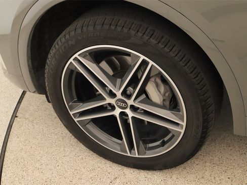 Certified 2023 Audi Q5 e Premium Plus w/ Premium Plus Package image 31