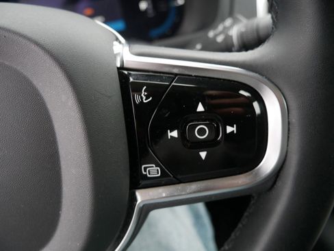 Certified 2023 Volvo XC90 T8 Ultimate w/ Protection Package Premier image 23