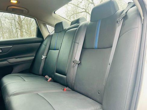 Used 2018 Nissan Altima 2.5 SR w/ SR Special Edition image 29