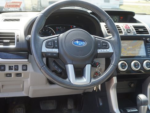 Used 2018 Subaru Forester 2.5i Limited AWD/4WD image 16