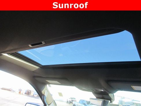 Certified 2024 GMC Sierra 1500 Denali image 15