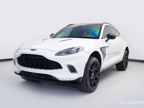 Used 2021 Aston Martin DBX AWD/4WD image 2
