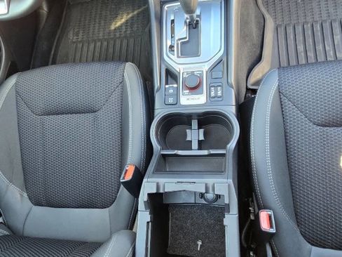 Used 2023 Subaru Forester Premium image 39