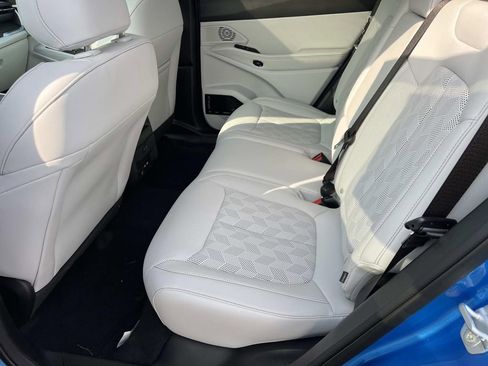 New 2026 Jeep Cherokee Overland image 9