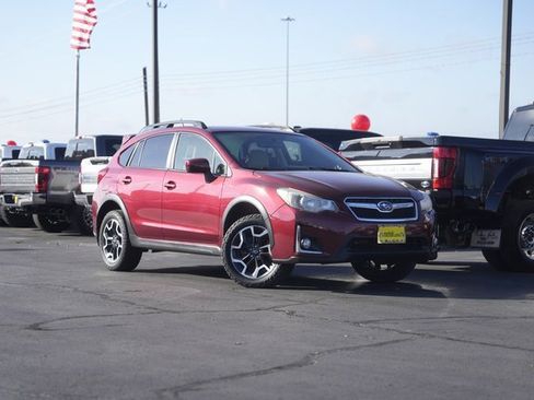 Used 2017 Subaru Crosstrek 2.0i Premium w/ Popular Package #2 image 2