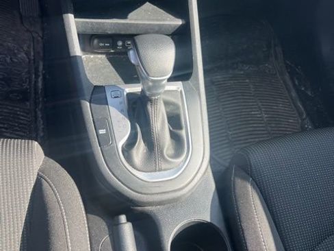 Used 2021 Kia Forte LXS image 10